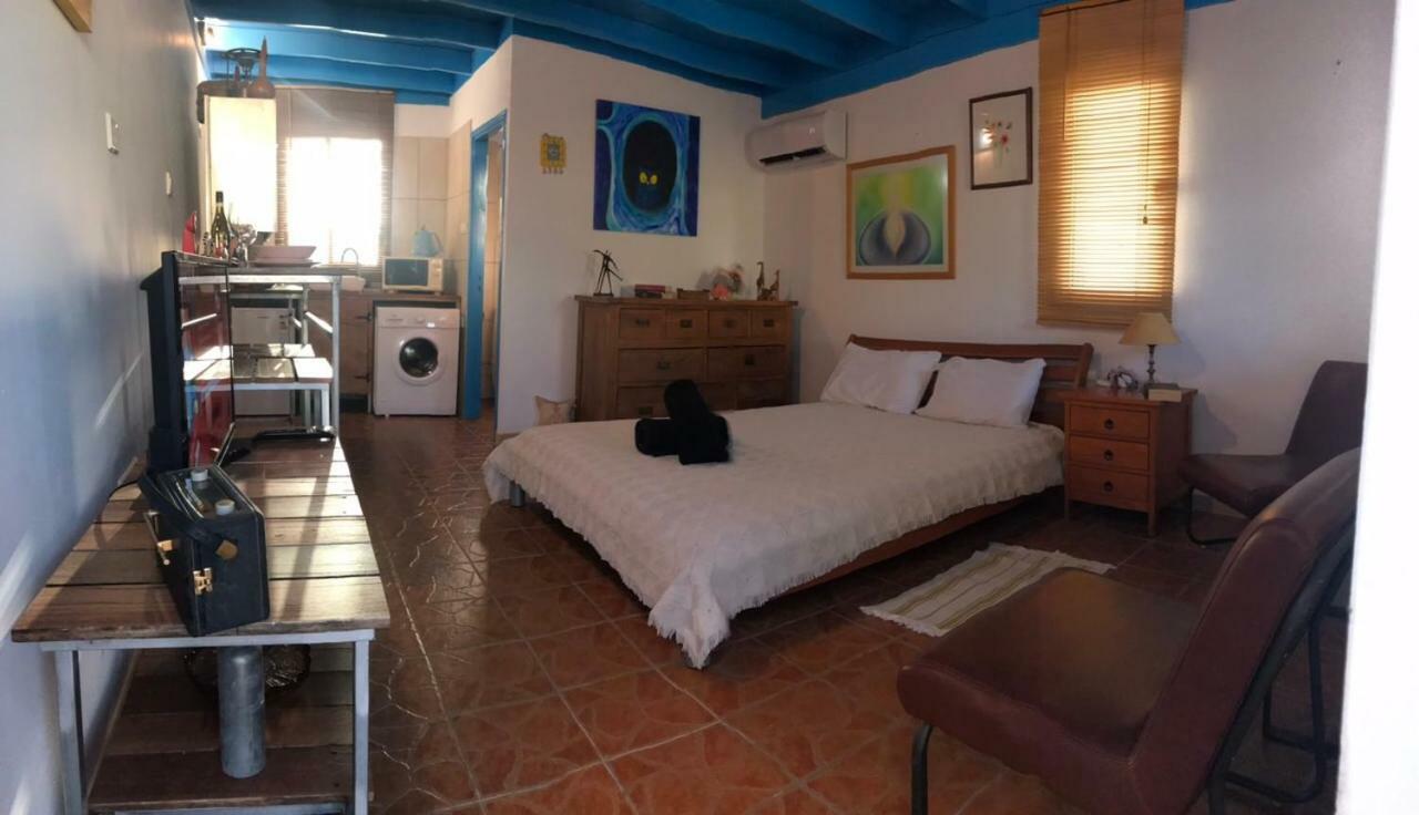 Mp Cozy Apartment Near The Sea Paphos Eksteriør bilde
