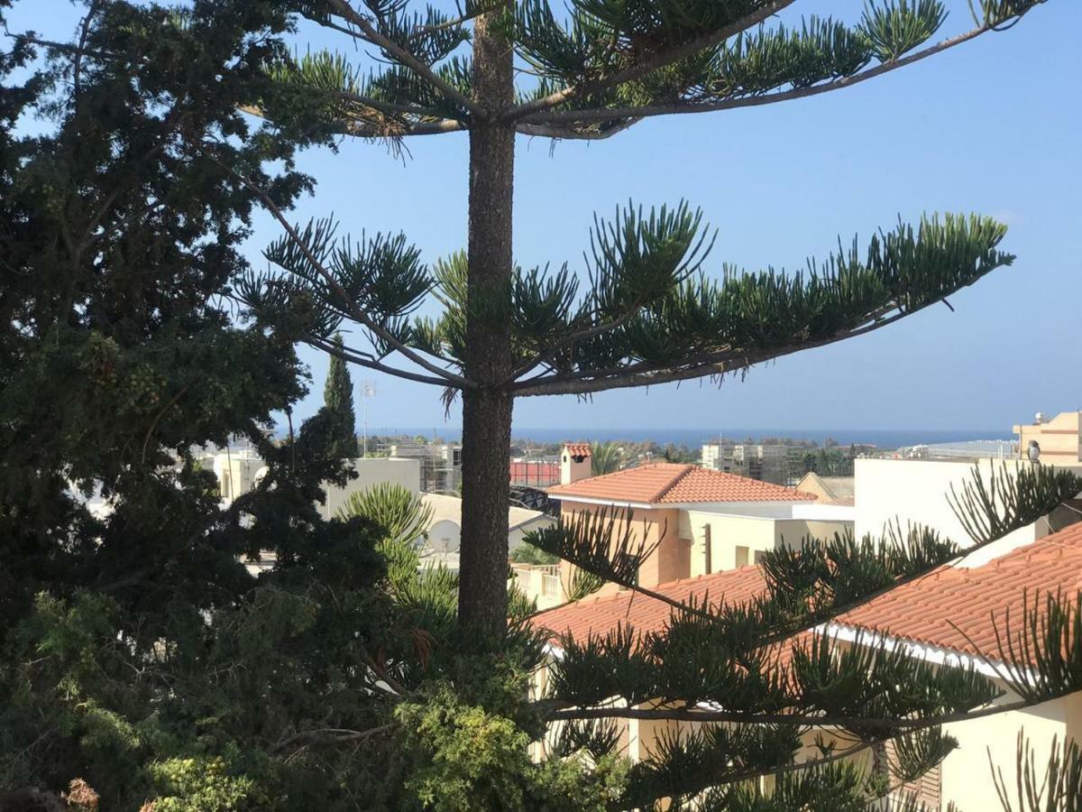 Mp Cozy Apartment Near The Sea Paphos Eksteriør bilde